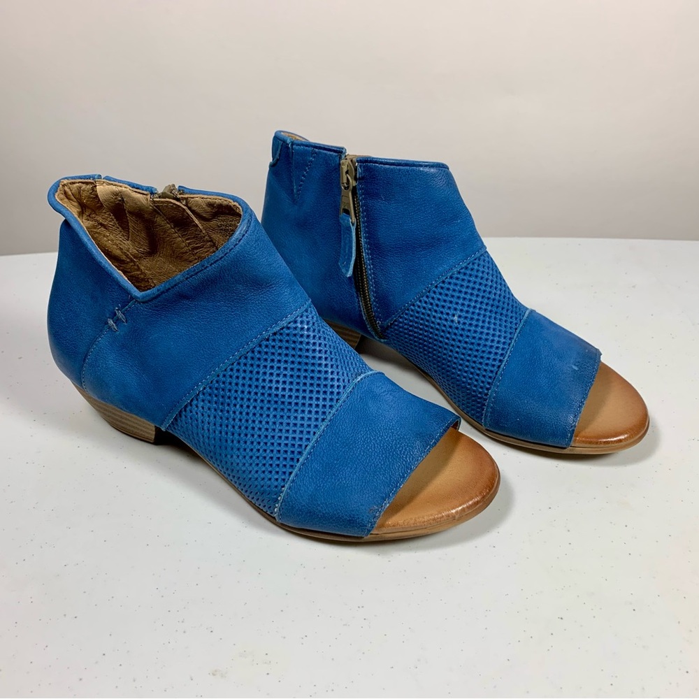 NEW Miz Mooz Women's Clermont Peep Toe Leather Ankle Heel Bootie Sandal Sz EU 36